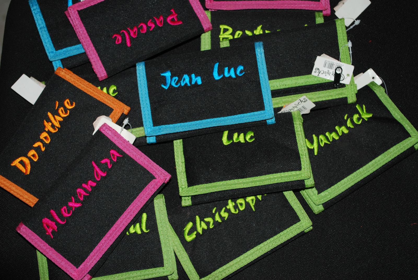 Porte feuille avec prénom brodé